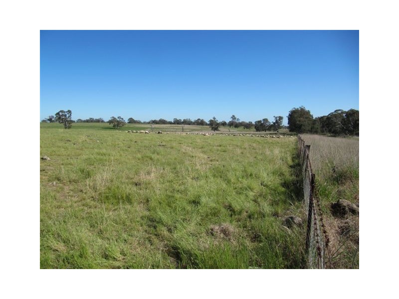 660 Valley Rd, Glenhope VIC 3444