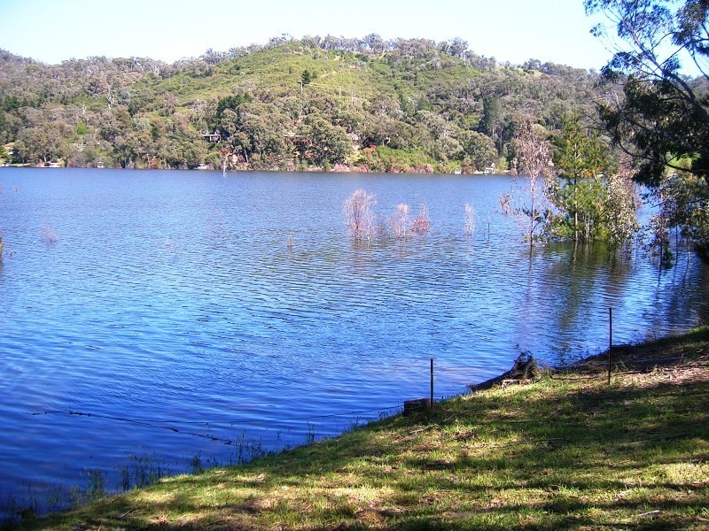 321 Right Arm, Lake Eildon VIC 3713