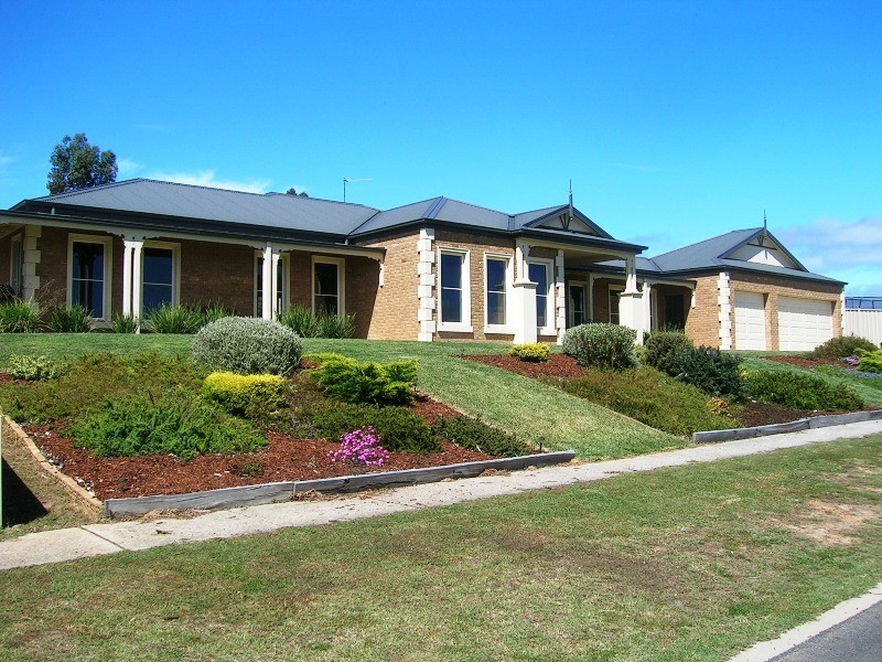 23 Oswald Drive, Alexandra VIC 3714