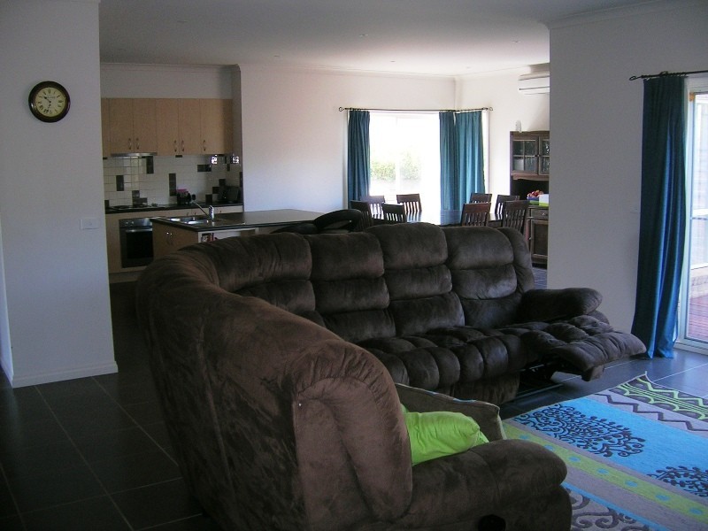 23 Oswald Drive, Alexandra VIC 3714