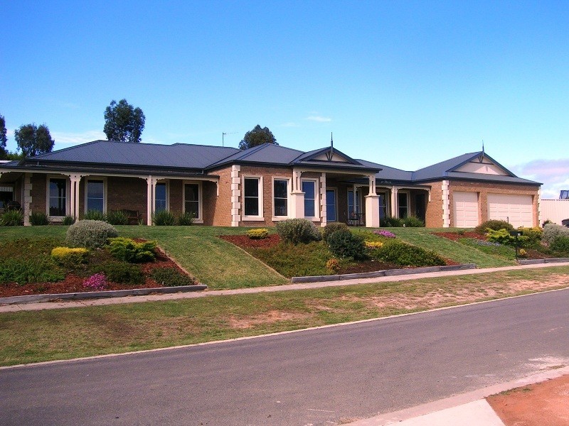 23 Oswald Drive, Alexandra VIC 3714