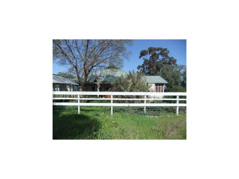 4 Memorial Lane, Cope Cope VIC 3480