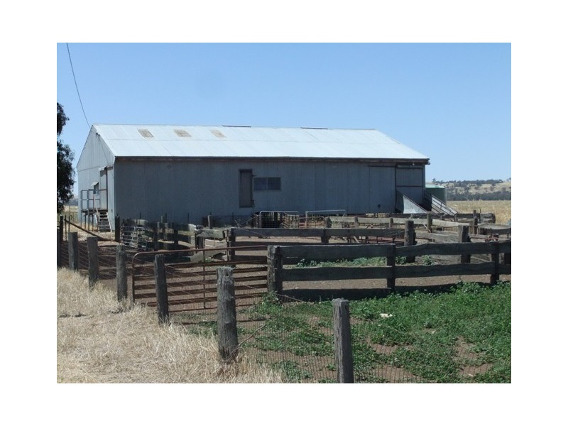 767 Stockham Bridge Road, Kooreh via St Arnaud, St Arnaud VIC 3478