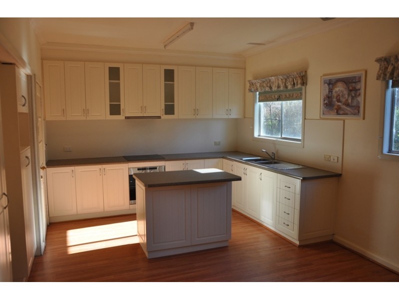 53 Brittain Rd, Numurkah VIC 3636