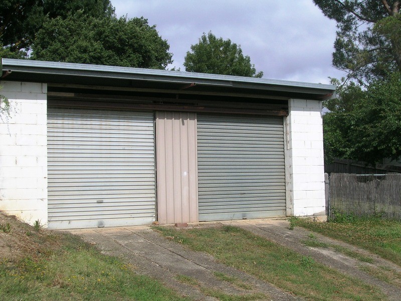 11 Downey St, Alexandra VIC 3714