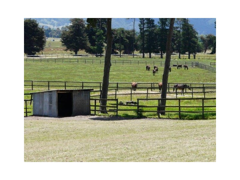 16-18 Coldstream West Road, Coldstream VIC 3770