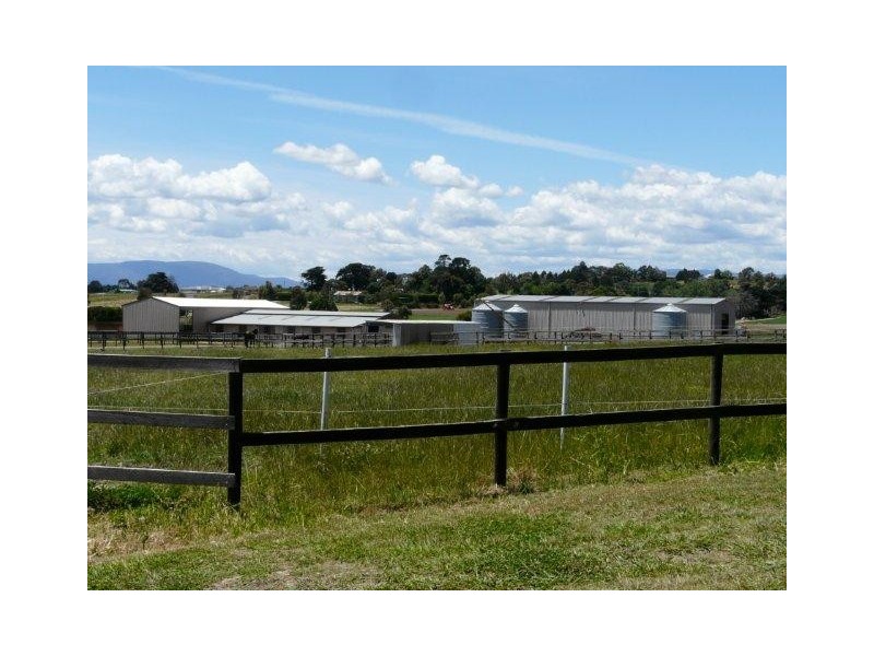 16-18 Coldstream West Road, Coldstream VIC 3770