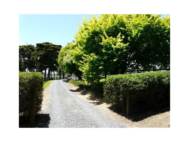 16-18 Coldstream West Road, Coldstream VIC 3770