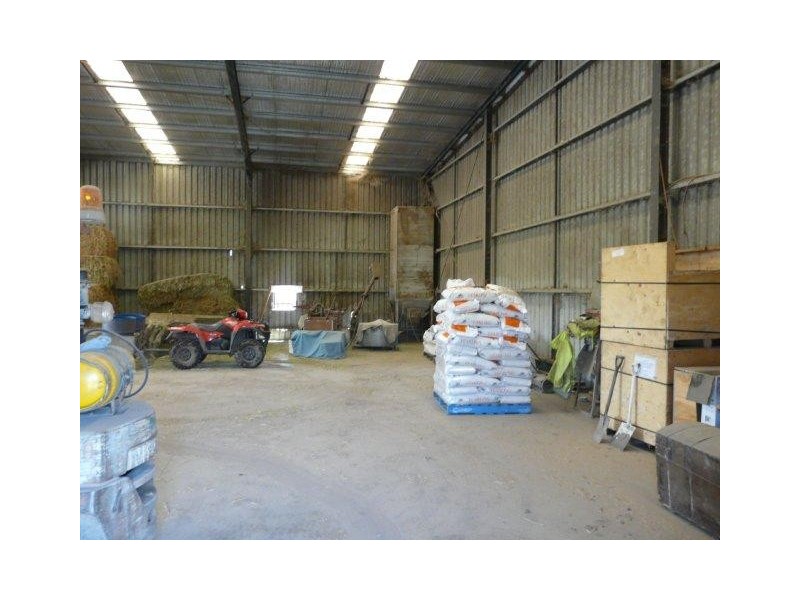 16-18 Coldstream West Road, Coldstream VIC 3770