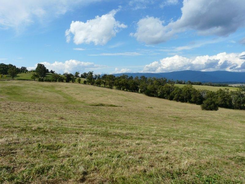 680 Beenak Road, Seville VIC 3139