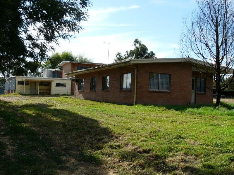 680 Beenak Road, Seville VIC 3139