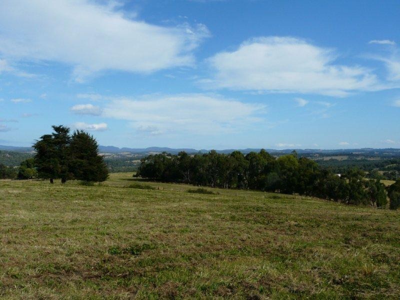 680 Beenak Road, Seville VIC 3139