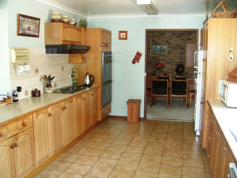 31 Girdwood Court, Alexandra VIC 3714