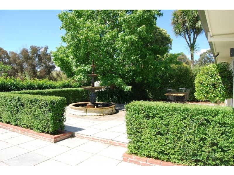 45 The Dene, Wandong VIC 3758