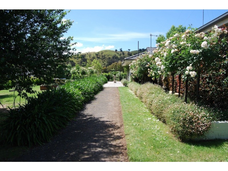 45 The Dene, Wandong VIC 3758