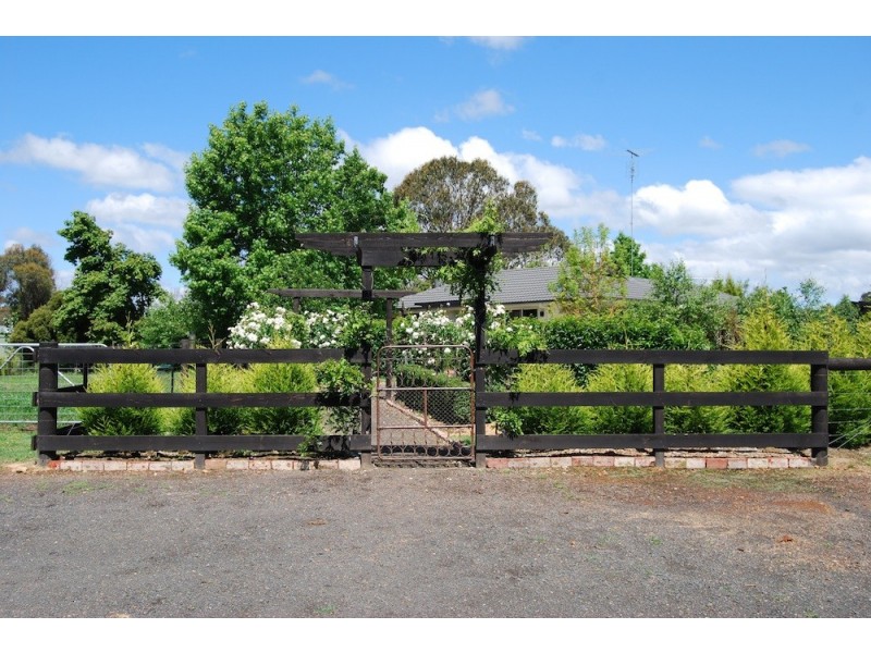 45 The Dene, Wandong VIC 3758