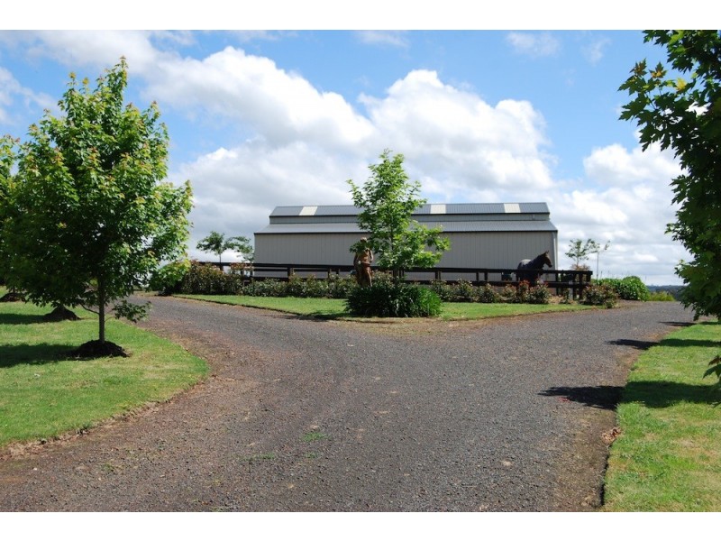 45 The Dene, Wandong VIC 3758