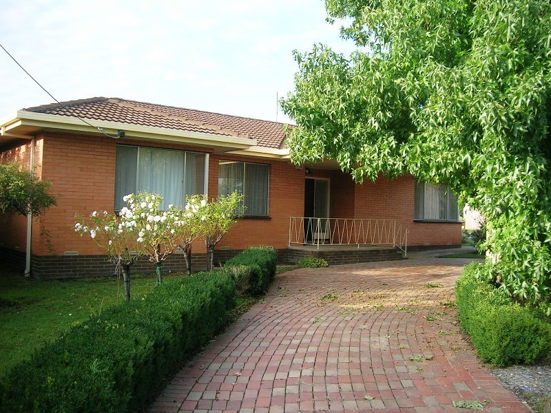 60 Cooper St, Alexandra VIC 3714