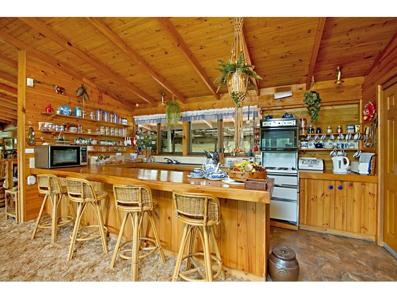 20 Coopers Road, Willowmavin VIC 3764