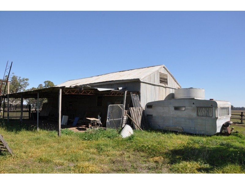 - Violet Town-Murchison  Road, Arcadia South VIC 3631