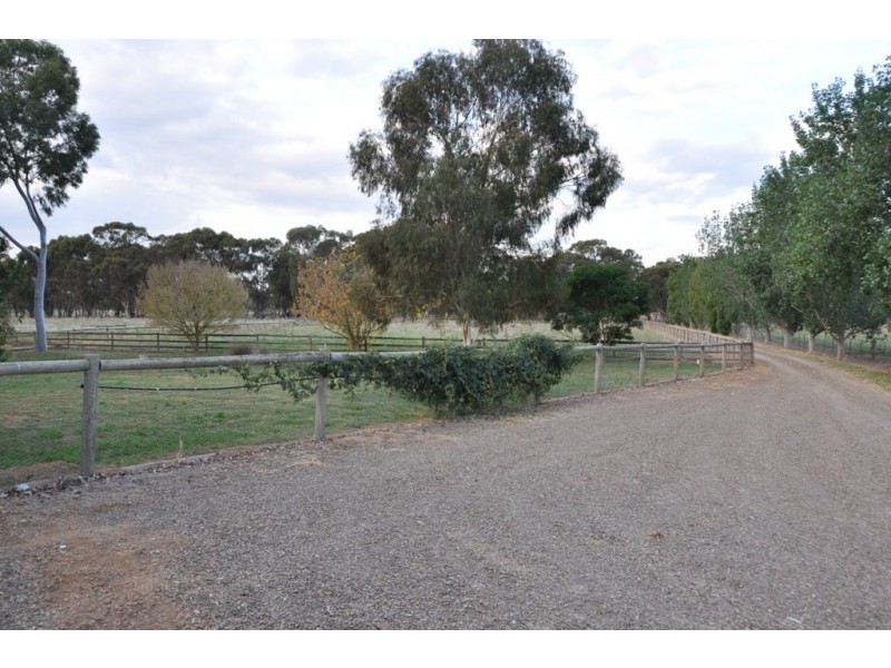 515 Echuca Road, Mooroopna VIC 3629