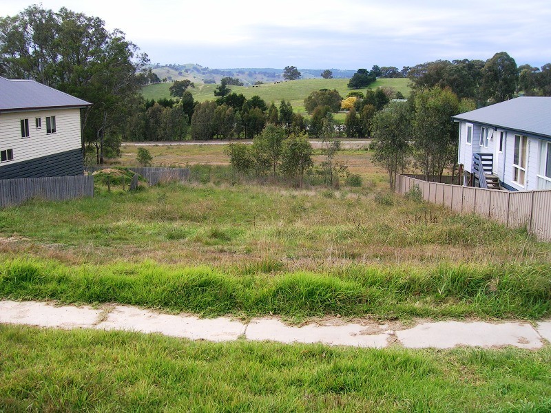 63 Myrtle St, Alexandra VIC 3714