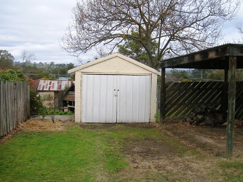 4 Aitken St, Alexandra VIC 3714