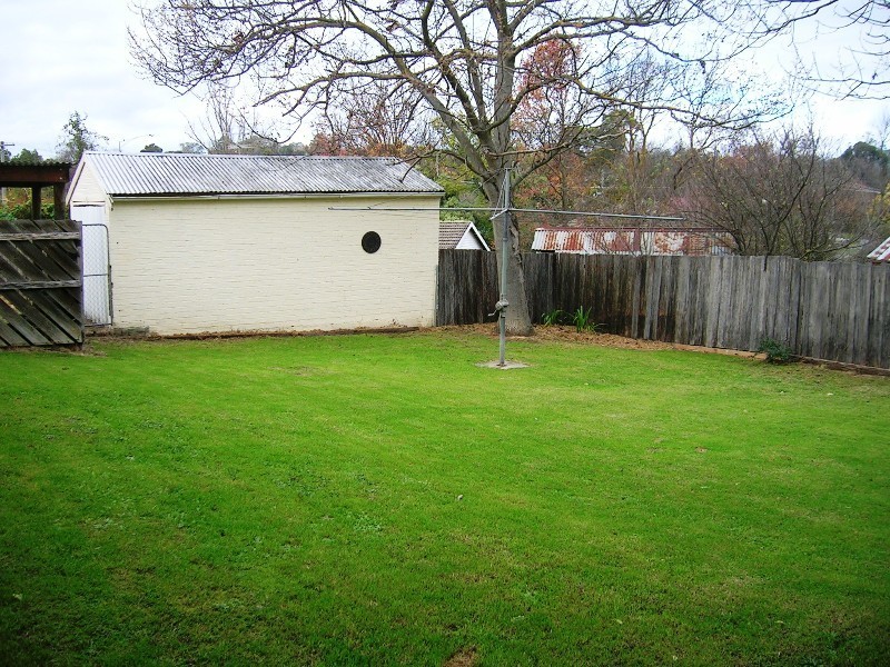 4 Aitken St, Alexandra VIC 3714