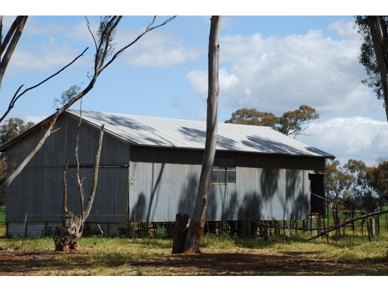 1155 Cosgrove Rd, Katandra VIC 3634