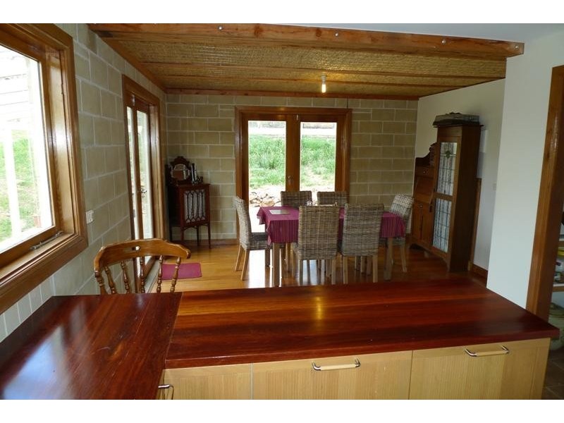 3289 Romsey Road, Chintin via, Romsey VIC 3434