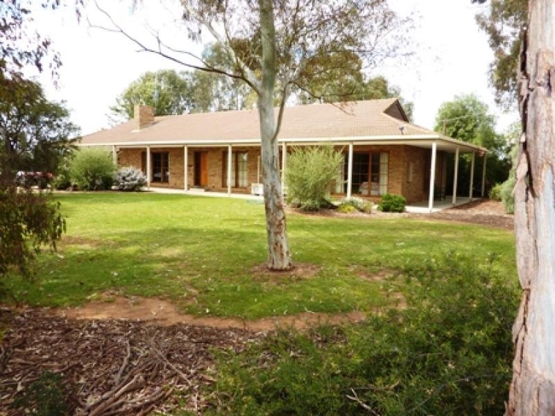 1398 Scobie Road, Tongala VIC 3621