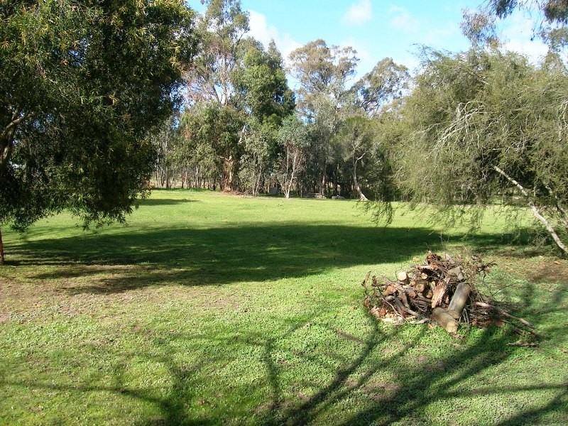 Lot 2 – 6574 Maroondah Hwy, Yarck VIC 3719