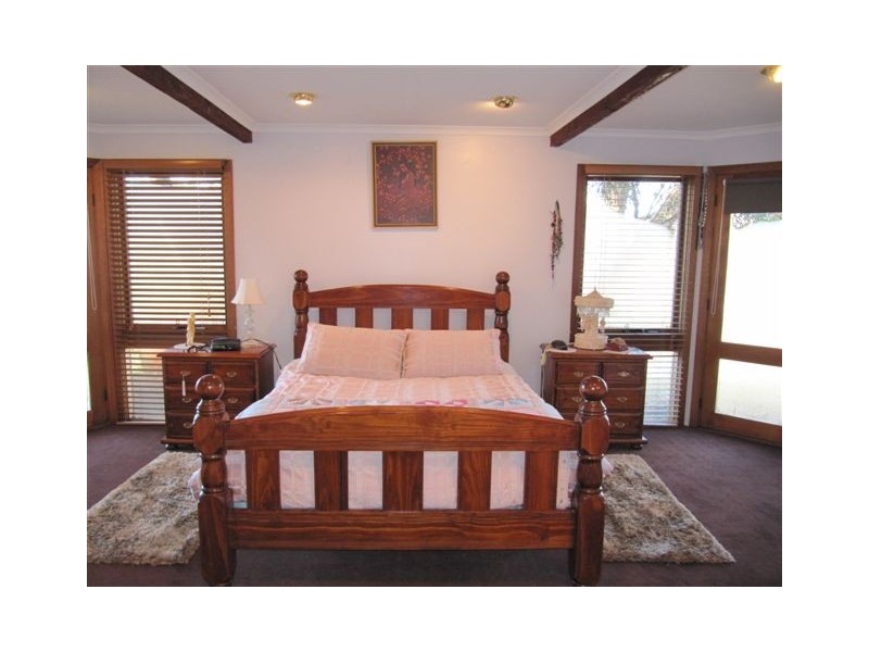 55 Burkes Lane, Redesdale VIC 3444