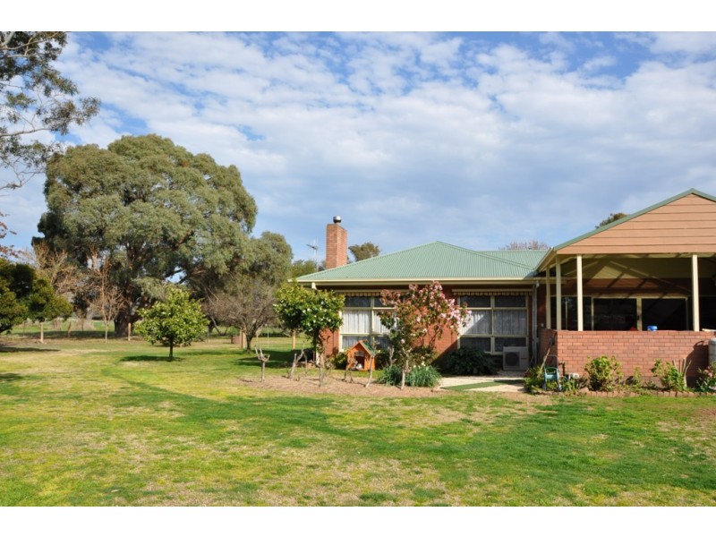 77 Wahring – Euroa Rd, Wahring VIC 3608