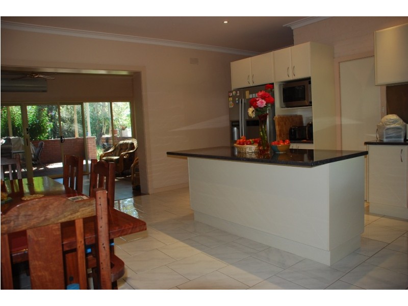 77 Wahring – Euroa Rd, Wahring VIC 3608