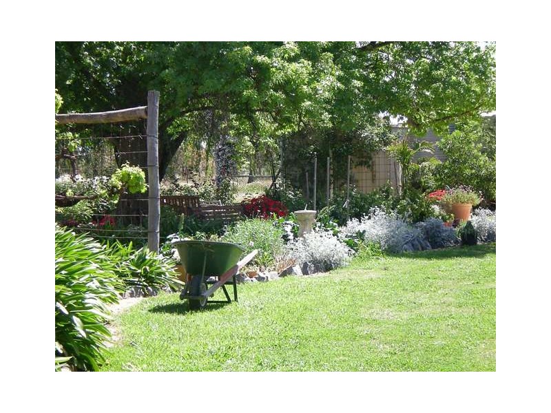 1304 Singer Road, Lockington VIC 3563