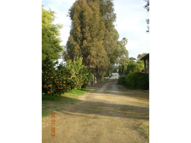 1304 Singer Road, Lockington VIC 3563