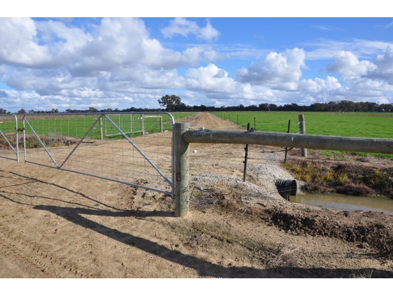 63 Sloleys Bridge Road, Numurkah VIC 3636