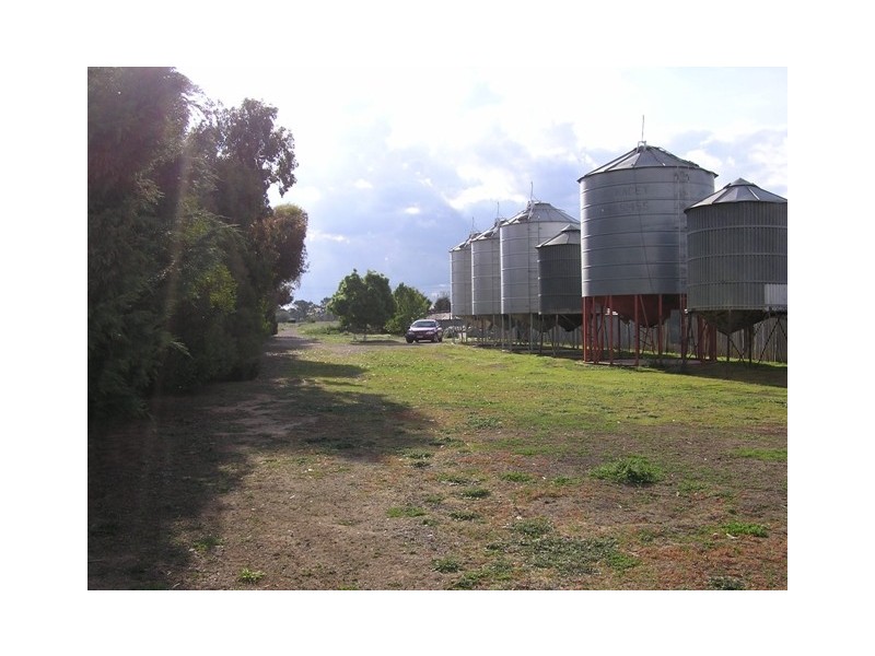 Lot 1 Cnr Moore and Rochester Strathallen rd, Rochester VIC 3561