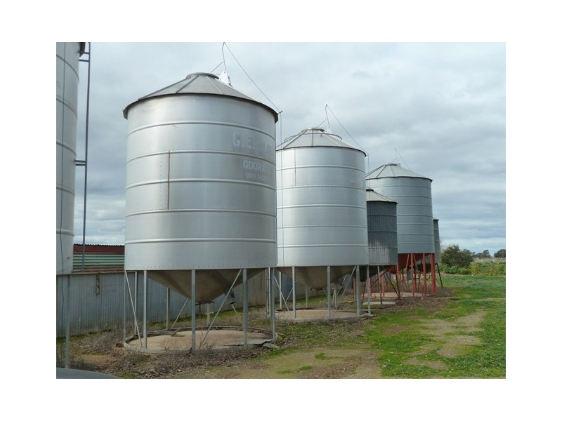 Lot 1 Cnr Moore and Rochester Strathallen rd, Rochester VIC 3561