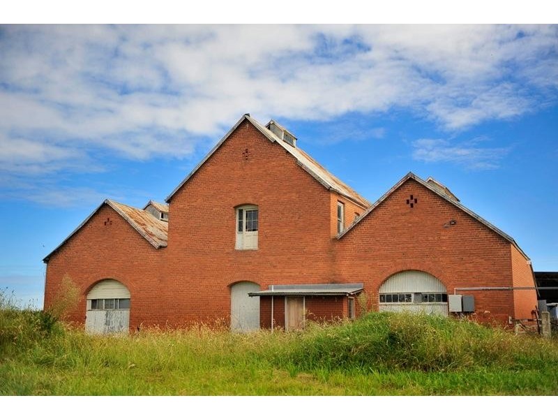 2527 Glenrowan-Myrtleford Road, Markwood VIC 3678