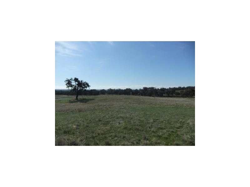 Government Road, Redbank VIC 3477