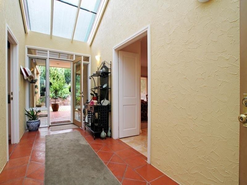 - Boundary Road, Coldstream VIC 3770