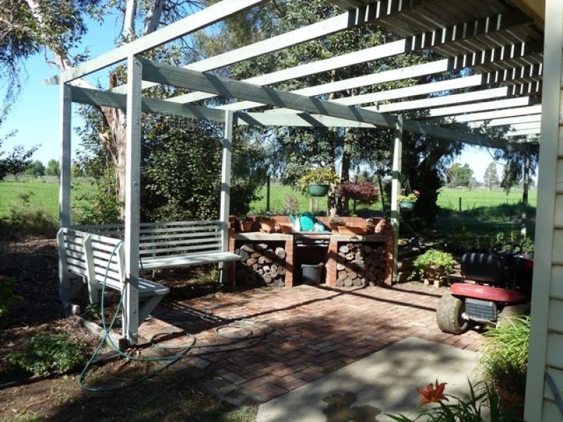 238 Fox Island Road, Gunbower VIC 3566