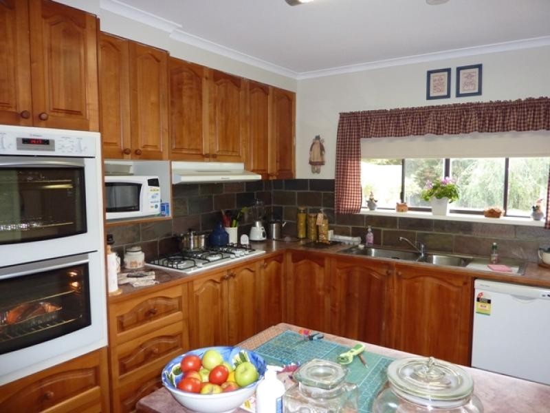 238 Fox Island Road, Gunbower VIC 3566