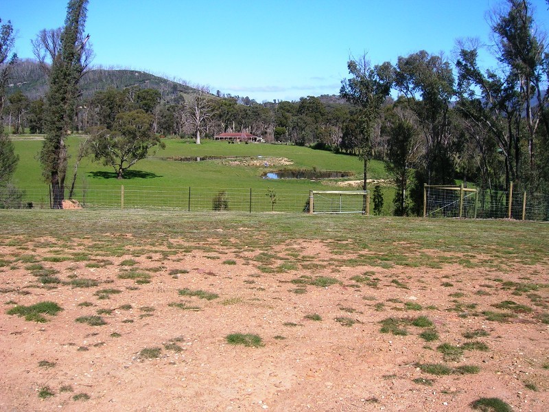 250 South Cathedral Lane, Buxton VIC 3711