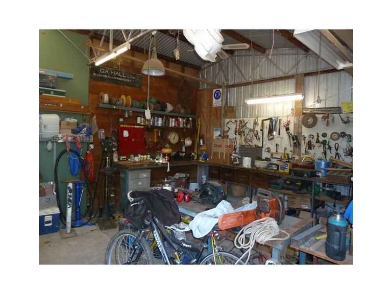 171 Mitchell Rd, Echuca VIC 3564