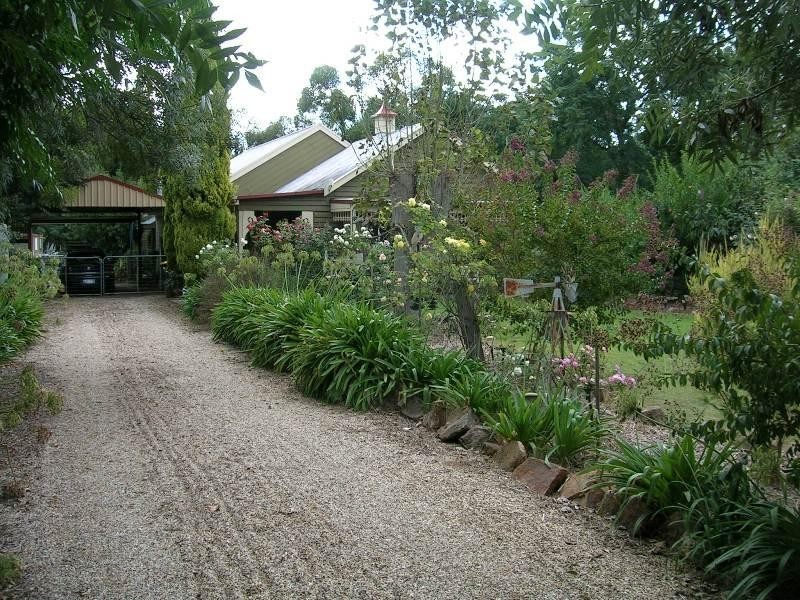 2121 Great Alpine Road, Everton VIC 3678