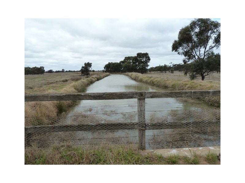 - Barham-Deniliquin Rd, Caldwell NSW 2710