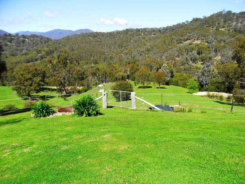 55 Joe Taylor Rise, Eildon VIC 3713
